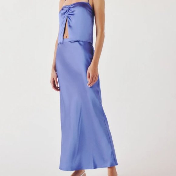 Reformation Beba 🕸Silk🕸 Two Piece | Jacaranda 🎉SALE🎀 NEW - Picture 8 of 15